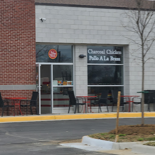 Photo of Madina Pollo Reina - 902 Alabama Dr Unit 108, Herndon, VA 20170