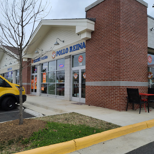 Photo of Madina Pollo Reina - 902 Alabama Dr Unit 108, Herndon, VA 20170