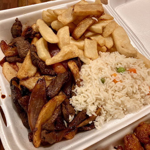 Photo of Madina Pollo Reina - 902 Alabama Dr Unit 108, Herndon, VA 20170