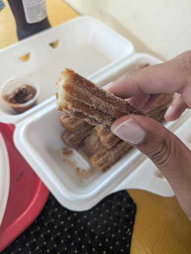 Photo of Madina Pollo Reina - 902 Alabama Dr Unit 108, Herndon, VA 20170