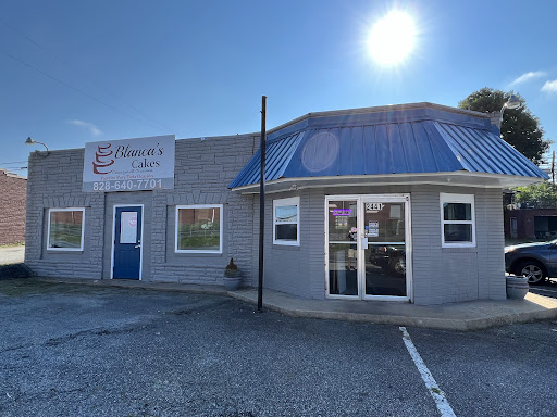 Photo of Blanca's Cakes & Honduran Restaurant - 2441 Norwood St SW, Lenoir, NC 28645