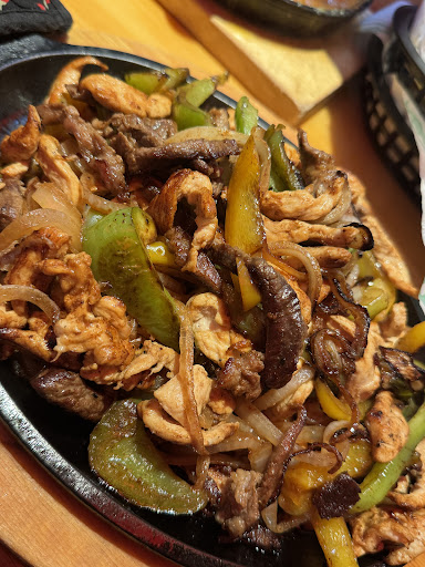 Photo of El Ranchito Mexican Restaurant - 7 Village Plz, Liberal, KS 67901