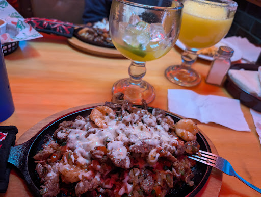 Photo of El Ranchito Mexican Restaurant - 7 Village Plz, Liberal, KS 67901