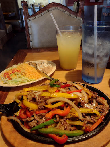 Photo of El Ranchito Mexican Restaurant - 7 Village Plz, Liberal, KS 67901