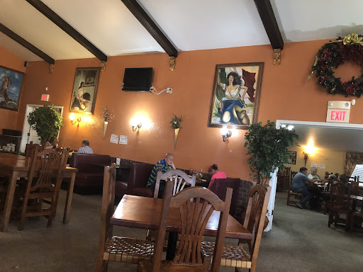 Photo of Vargas Restaurant Bar & Grill - 111 W 15th St, Liberal, KS 67901