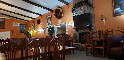 Photo of Vargas Restaurant Bar & Grill - 111 W 15th St, Liberal, KS 67901