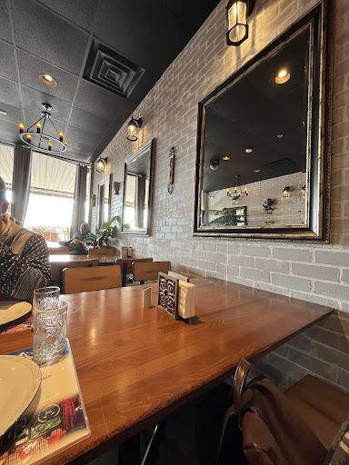 Photo of Restaurant Ararat - 364 Townline Rd, Mundelein, IL 60060