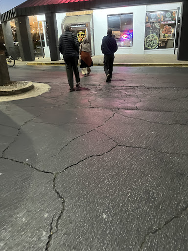 Photo of Murray's In A Hurry - 880 Indian Trail Lilburn Rd NW, Lilburn, GA 30047