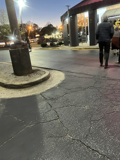 Photo of Murray's In A Hurry - 880 Indian Trail Lilburn Rd NW, Lilburn, GA 30047