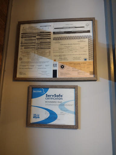 Photo of Murray's In A Hurry - 880 Indian Trail Lilburn Rd NW, Lilburn, GA 30047