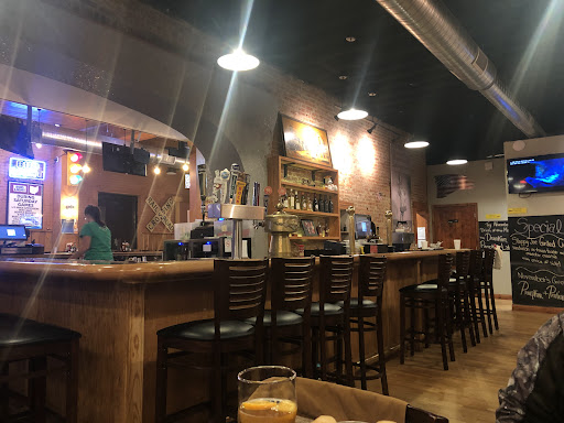 Photo of 318 Restaurant & Bar - 318 N Main St, Lima, OH 45805