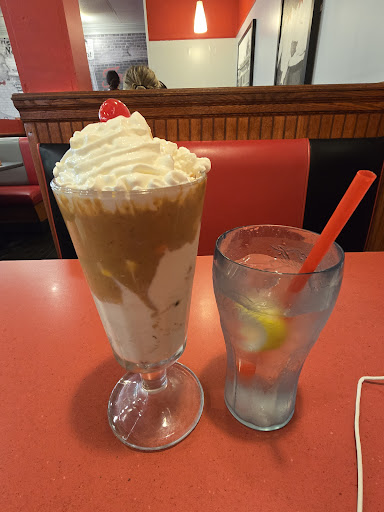 Photo of Friendly's - 1220 Hurffville Rd, Deptford, NJ 08096