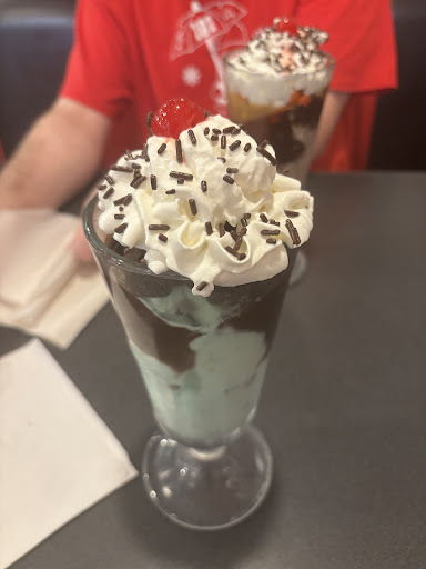 Photo of Friendly's - 1220 Hurffville Rd, Deptford, NJ 08096