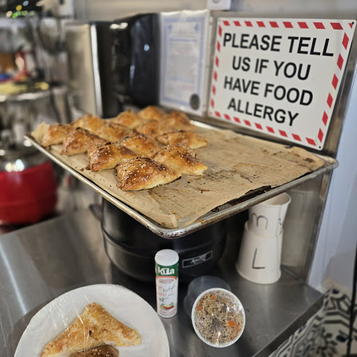 Photo of Ed's Kitchen - 3010 Hobson Rd, Woodridge, IL 60517