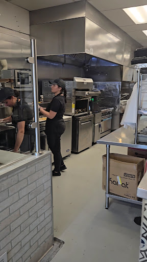 Photo of Ed's Kitchen - 3010 Hobson Rd, Woodridge, IL 60517