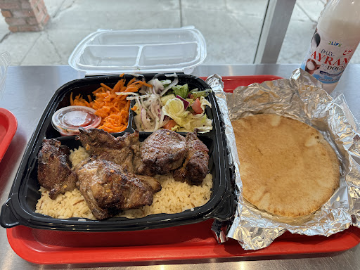 Photo of Ed's Kitchen - 3010 Hobson Rd, Woodridge, IL 60517