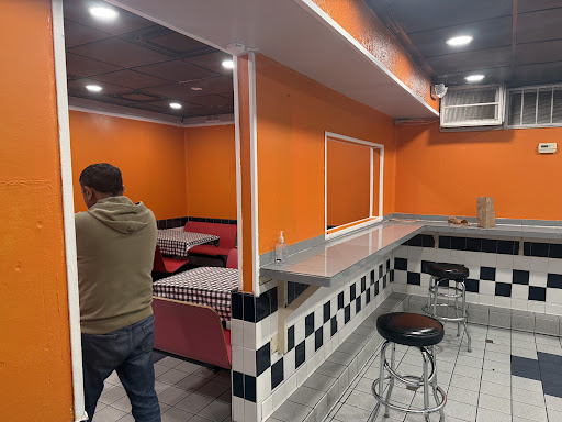 Photo of The Halal Burger - 916 E Roosevelt Rd, Lombard, IL 60148