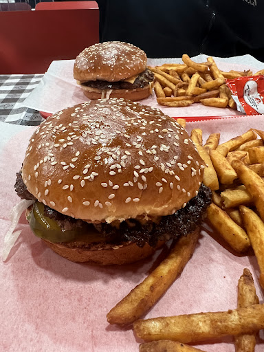 Photo of The Halal Burger - 916 E Roosevelt Rd, Lombard, IL 60148