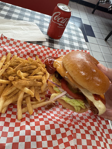 Photo of The Halal Burger - 916 E Roosevelt Rd, Lombard, IL 60148
