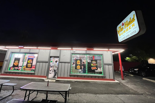 Photo of The Halal Burger - 916 E Roosevelt Rd, Lombard, IL 60148