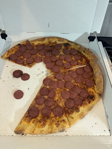 Photo of Holy Buckets Halal Chicken & Pizza - 507 E Roosevelt Rd, Lombard, IL 60148