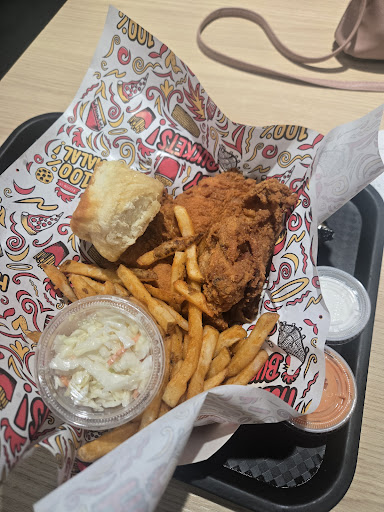 Photo of Holy Buckets Halal Chicken & Pizza - 507 E Roosevelt Rd, Lombard, IL 60148