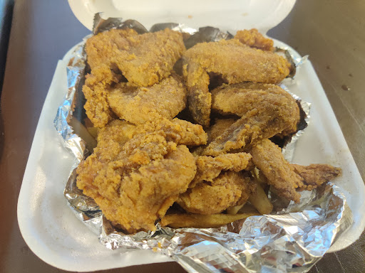 Photo of Gold Coast Kitchen - 1475 Sunbury Rd, Columbus, OH 43219