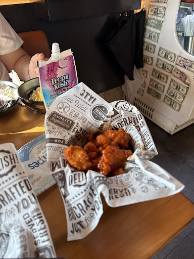 Photo of Munchy's Grill - 12 Irving Pl, Woodmere, NY 11598