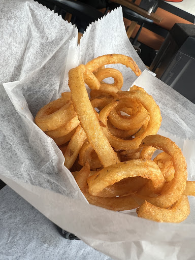 Photo of Munchy's Grill - 12 Irving Pl, Woodmere, NY 11598