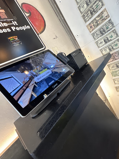 Photo of Munchy's Grill - 12 Irving Pl, Woodmere, NY 11598