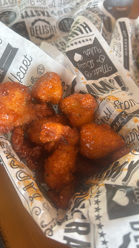 Photo of Munchy's Grill - 12 Irving Pl, Woodmere, NY 11598