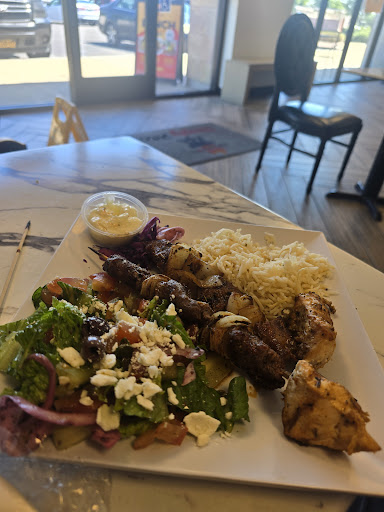 Photo of Simply Pita - 6733 N Riverside Dr Suite#109, Fresno, CA 93722