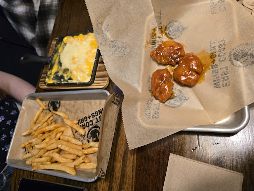 Photo of East Coast Wings + Grill - 19399 Forest Rd Ste 5, Lynchburg, VA 24502