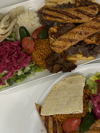 Photo of Istanbul Diner Cafe - 120 Veterans Of Foreign Wars Pkwy, Revere, MA 02151