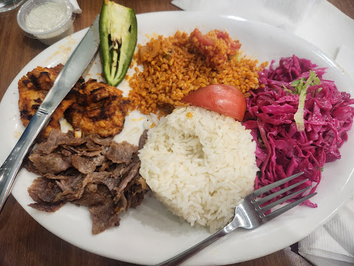 Photo of Istanbul Diner Cafe - 120 Veterans Of Foreign Wars Pkwy, Revere, MA 02151