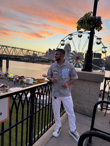 Photo of Döner House - 1 Levee Wy Suite 21377, Newport, KY 41071