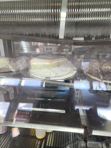 Photo of Aslan's Mediterranean Grill - 163 Main St, Chester, CA 96020