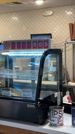 Photo of Manakish Oven - 2905 N Main St, Walnut Creek, CA 94597