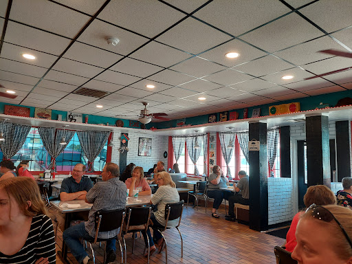 Photo of Wade's Burgers & Fries - 540 W Main St, Magnolia, AR 71753