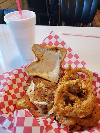 Photo of Wade's Burgers & Fries - 540 W Main St, Magnolia, AR 71753