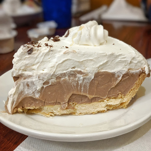 Photo of Mahomet Family Restaurant - 1002 Commercial Dr, Mahomet, IL 61853