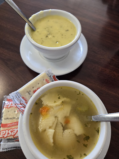 Photo of Mahomet Family Restaurant - 1002 Commercial Dr, Mahomet, IL 61853