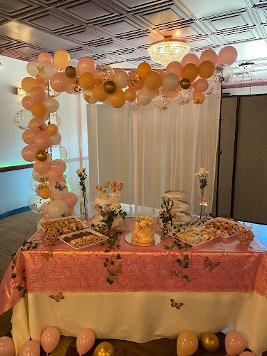 Photo of Burger shurger - 5429 Mapledale Plaza, Dale City, VA 22193