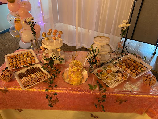 Photo of Burger shurger - 5429 Mapledale Plaza, Dale City, VA 22193