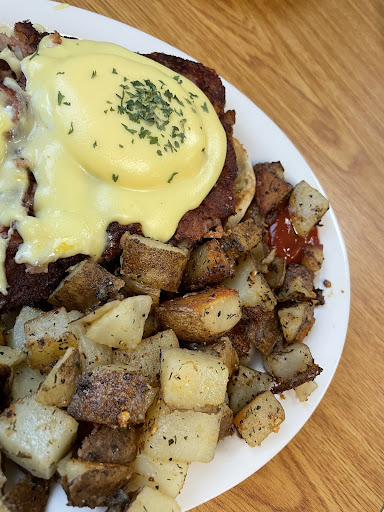 Photo of The Bacon Barn Diner - 4 Sanborn Rd, Londonderry, NH 03053