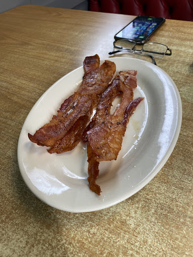 Photo of The Bacon Barn Diner - 4 Sanborn Rd, Londonderry, NH 03053