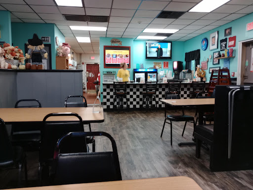 Photo of The Bacon Barn Diner - 4 Sanborn Rd, Londonderry, NH 03053