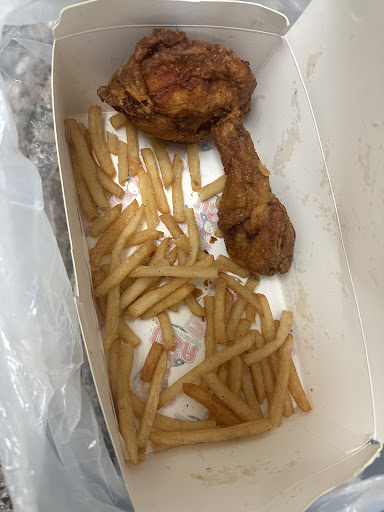 Photo of USA Chicken and Biscuit - 990 Elm St, Manchester, NH 03104