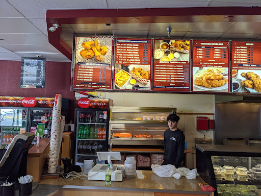 Photo of USA Chicken and Biscuit - 990 Elm St, Manchester, NH 03104