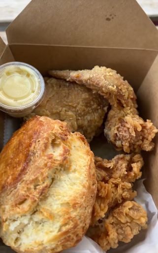 Photo of USA Chicken and Biscuit - 990 Elm St, Manchester, NH 03104